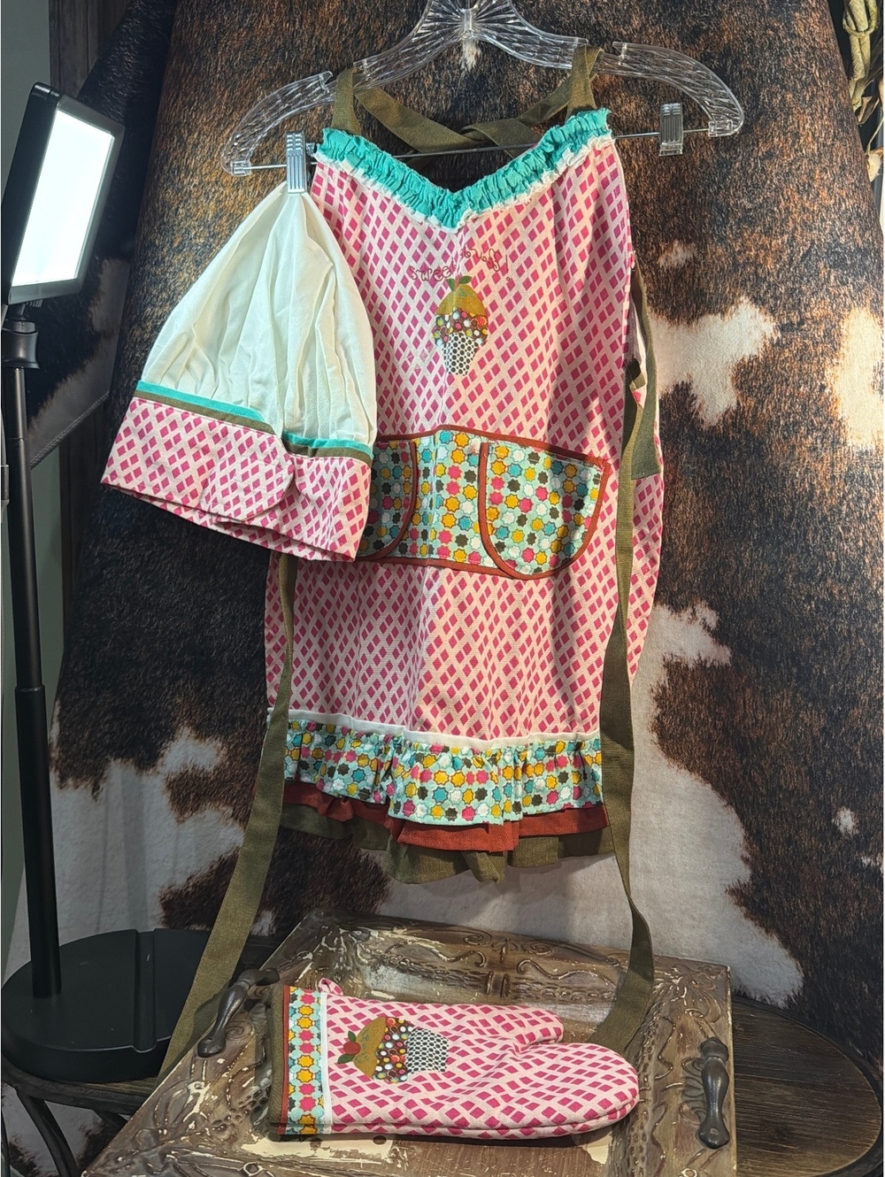 Swig Pink Diamond Pattern Apron Set with Chef Hat and Cupcake Oven Mitt